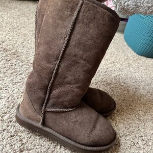UGG Classic Brown Kids Boots